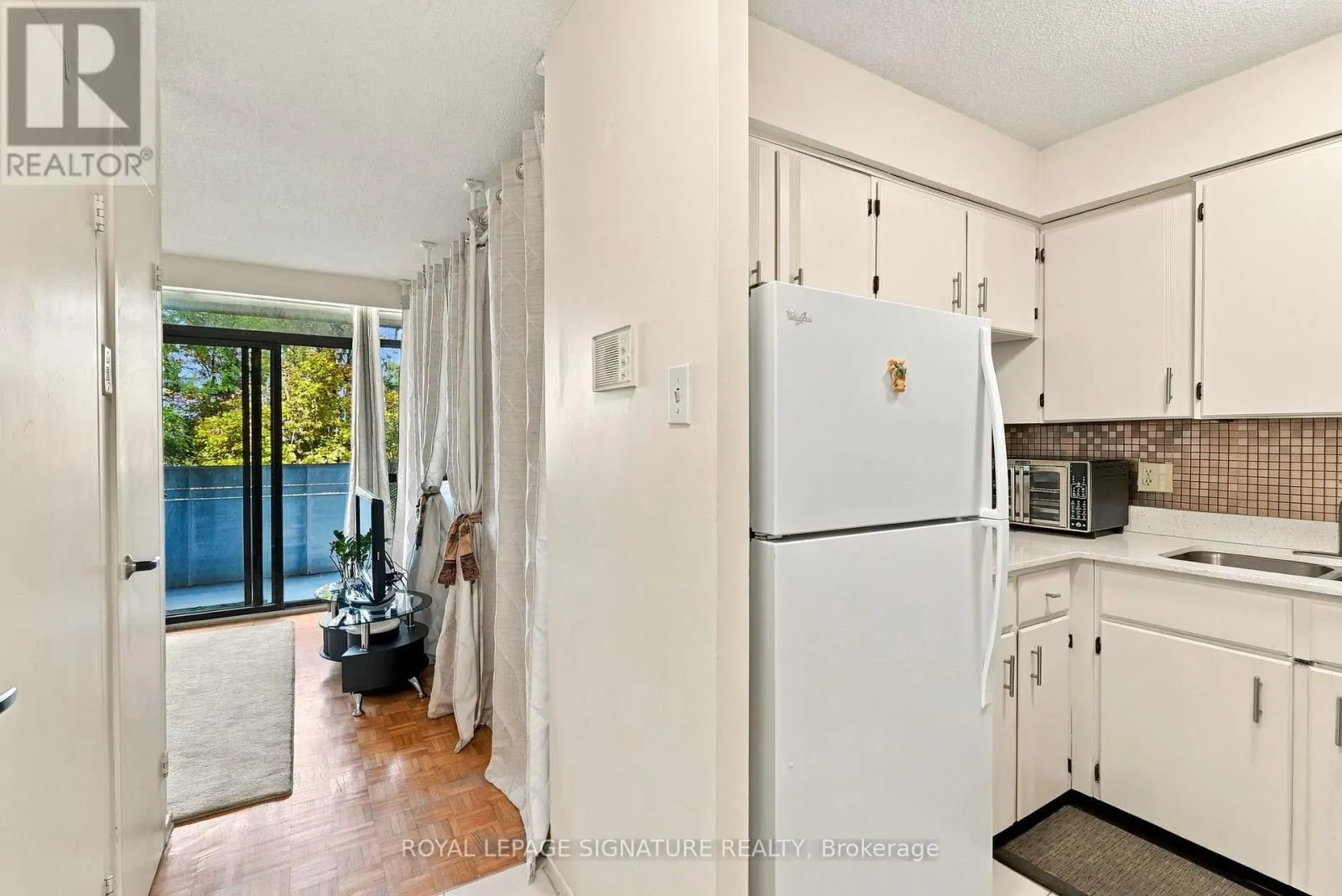 5-410 - 50 OLD KINGSTON ROAD