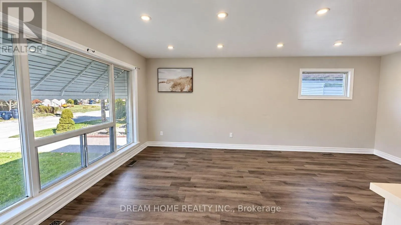 MAIN - 65 MIRAMAR CRESCENT