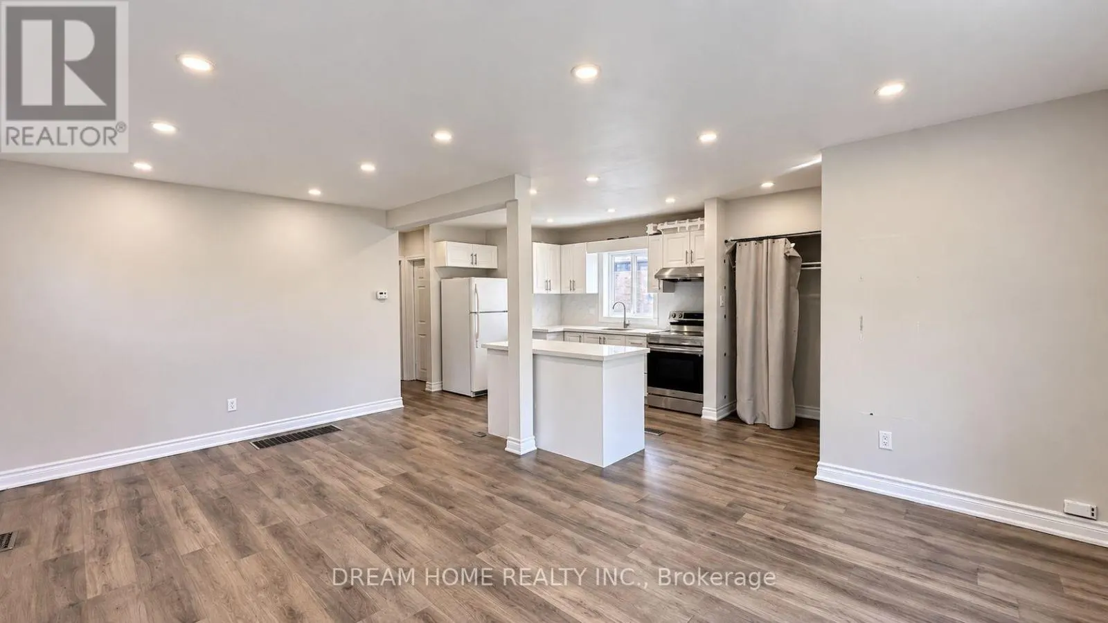 MAIN - 65 MIRAMAR CRESCENT