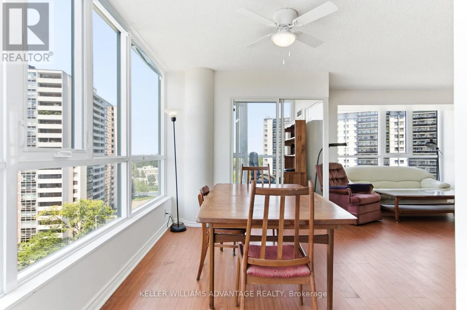 1006 - 3231 EGLINTON AVENUE E
