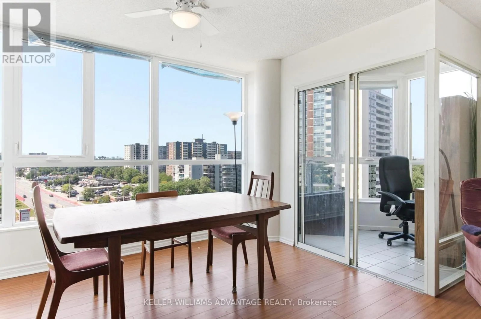1006 - 3231 EGLINTON AVENUE E