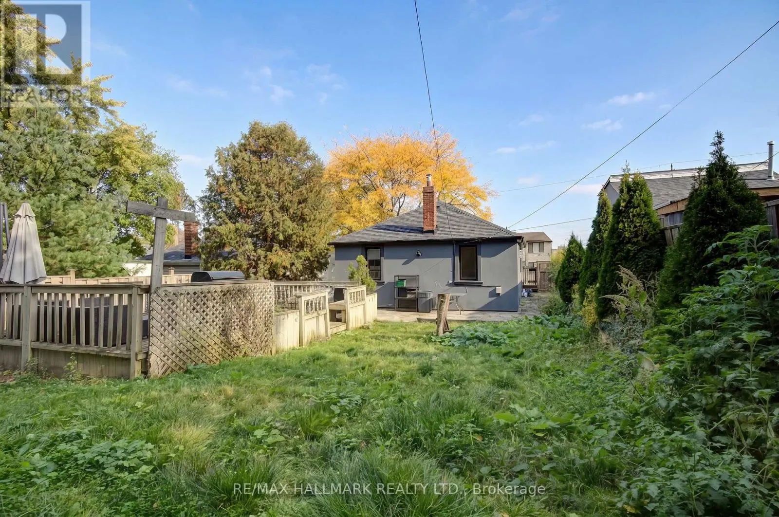 27 BEXHILL UPPER AVENUE