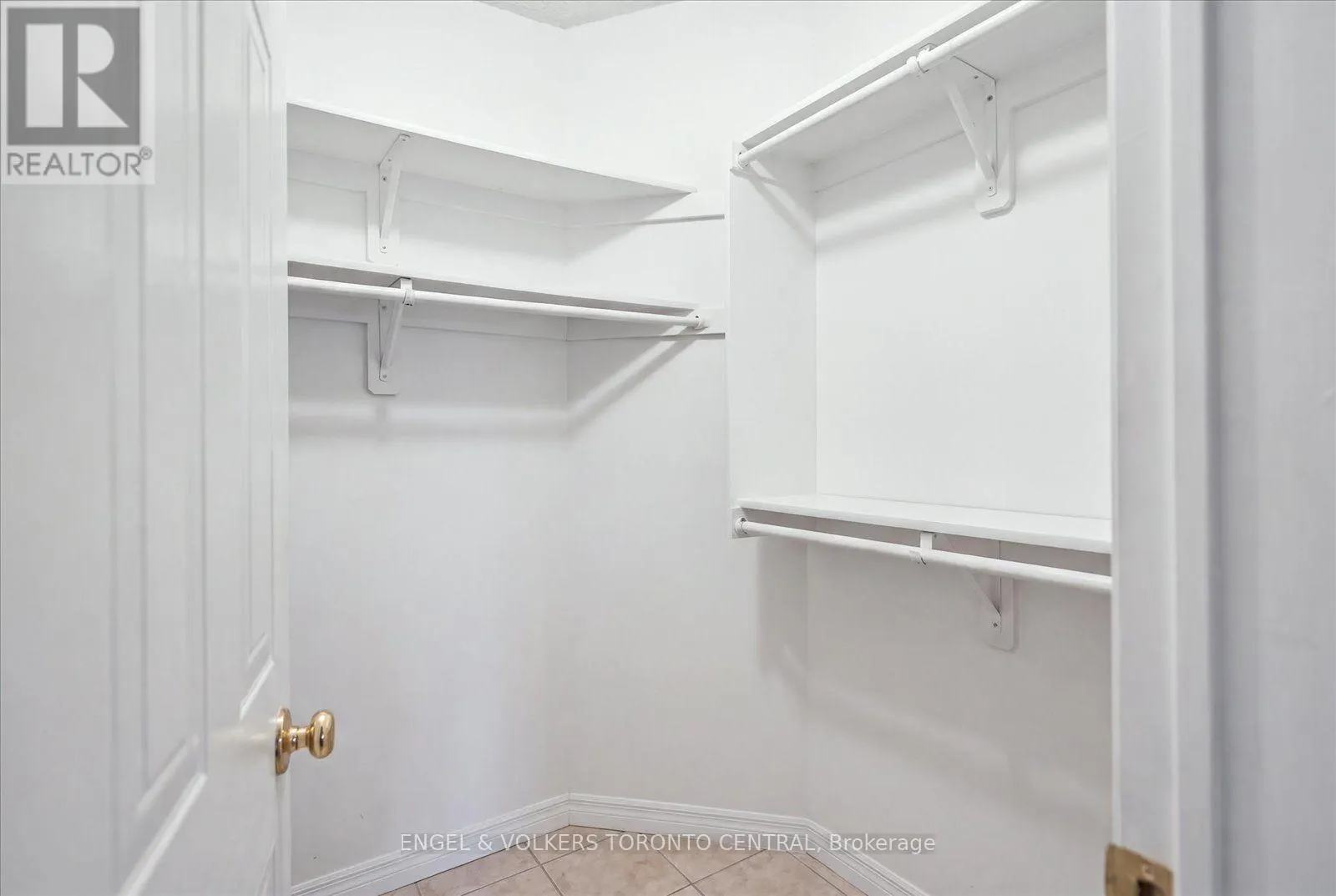 14 HILLMAN DRIVE