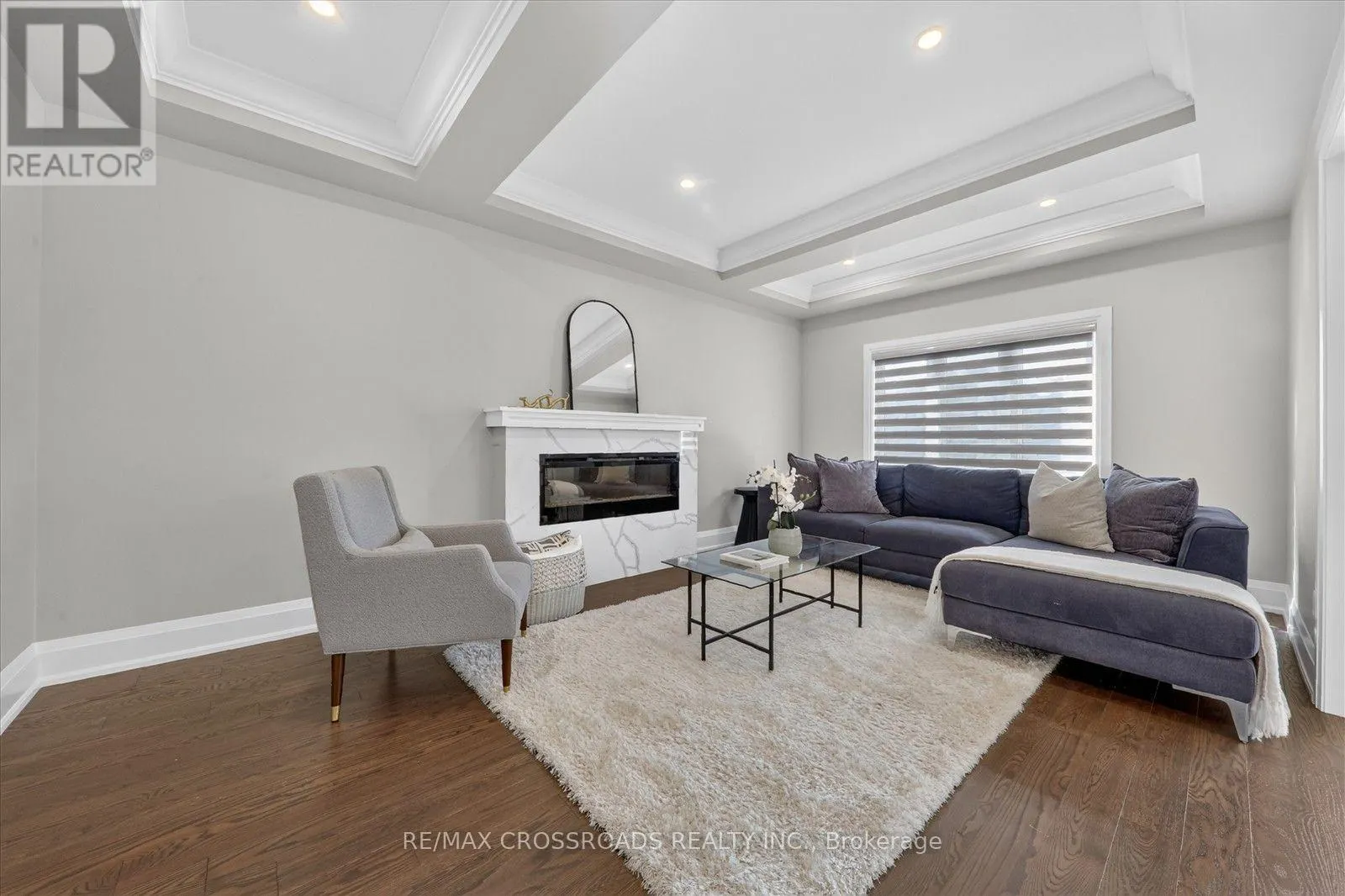 2124 RUDELL ROAD