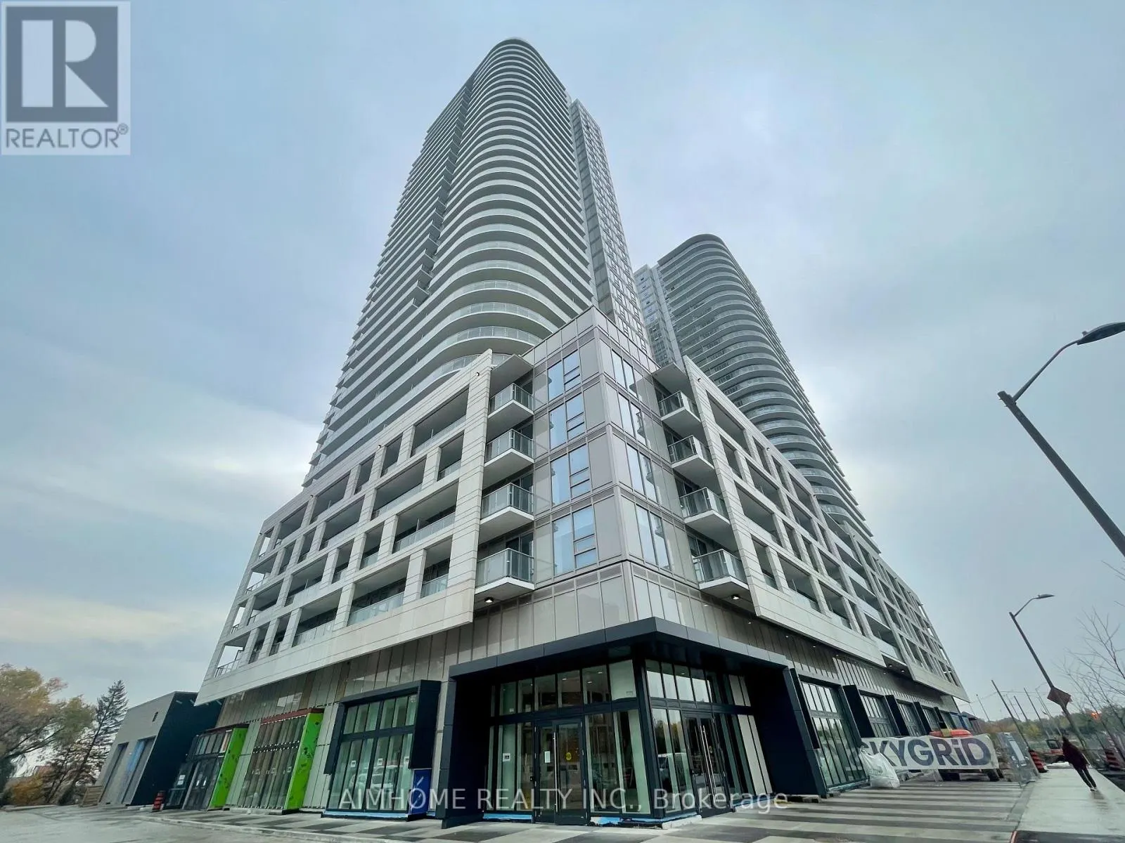 610 - 2033 KENNEDY ROAD