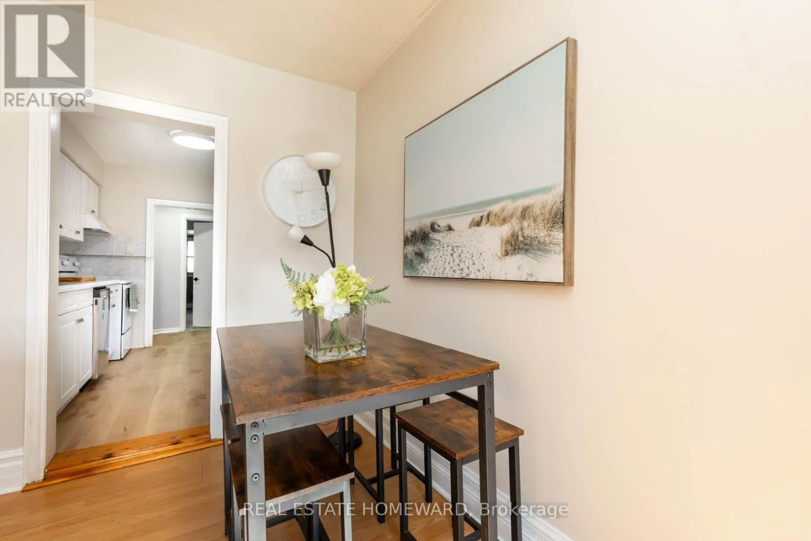 212 CLONMORE DRIVE