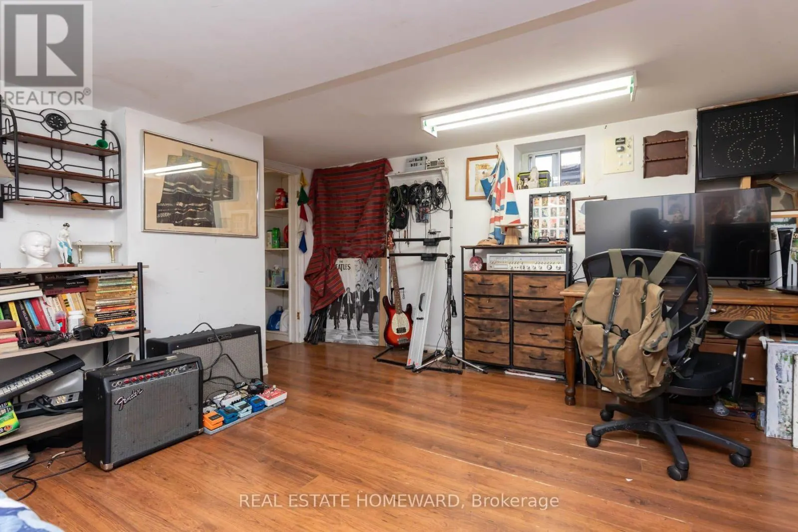 212 CLONMORE DRIVE