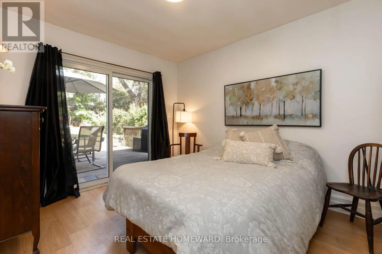 212 CLONMORE DRIVE
