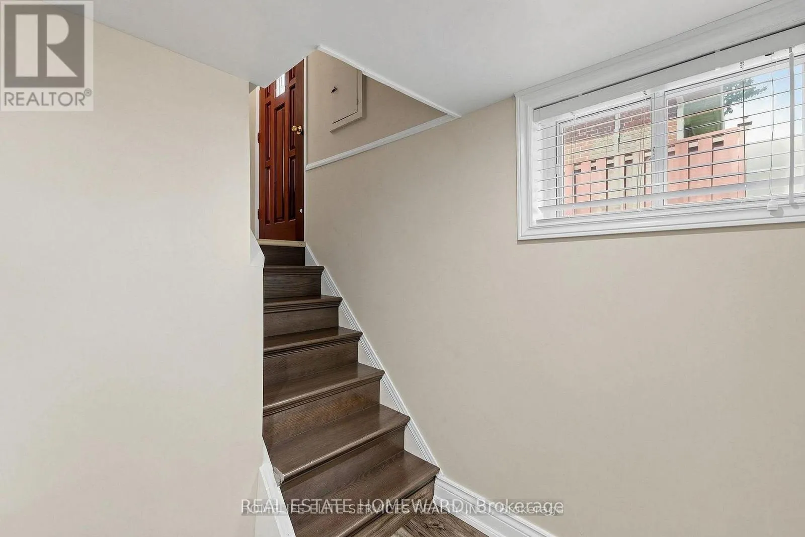 LOWER - 48 FREY CRESCENT