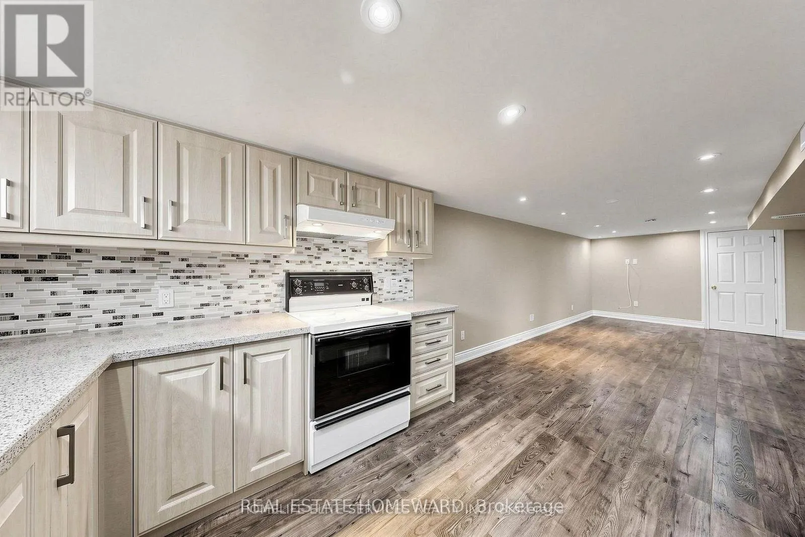 LOWER - 48 FREY CRESCENT