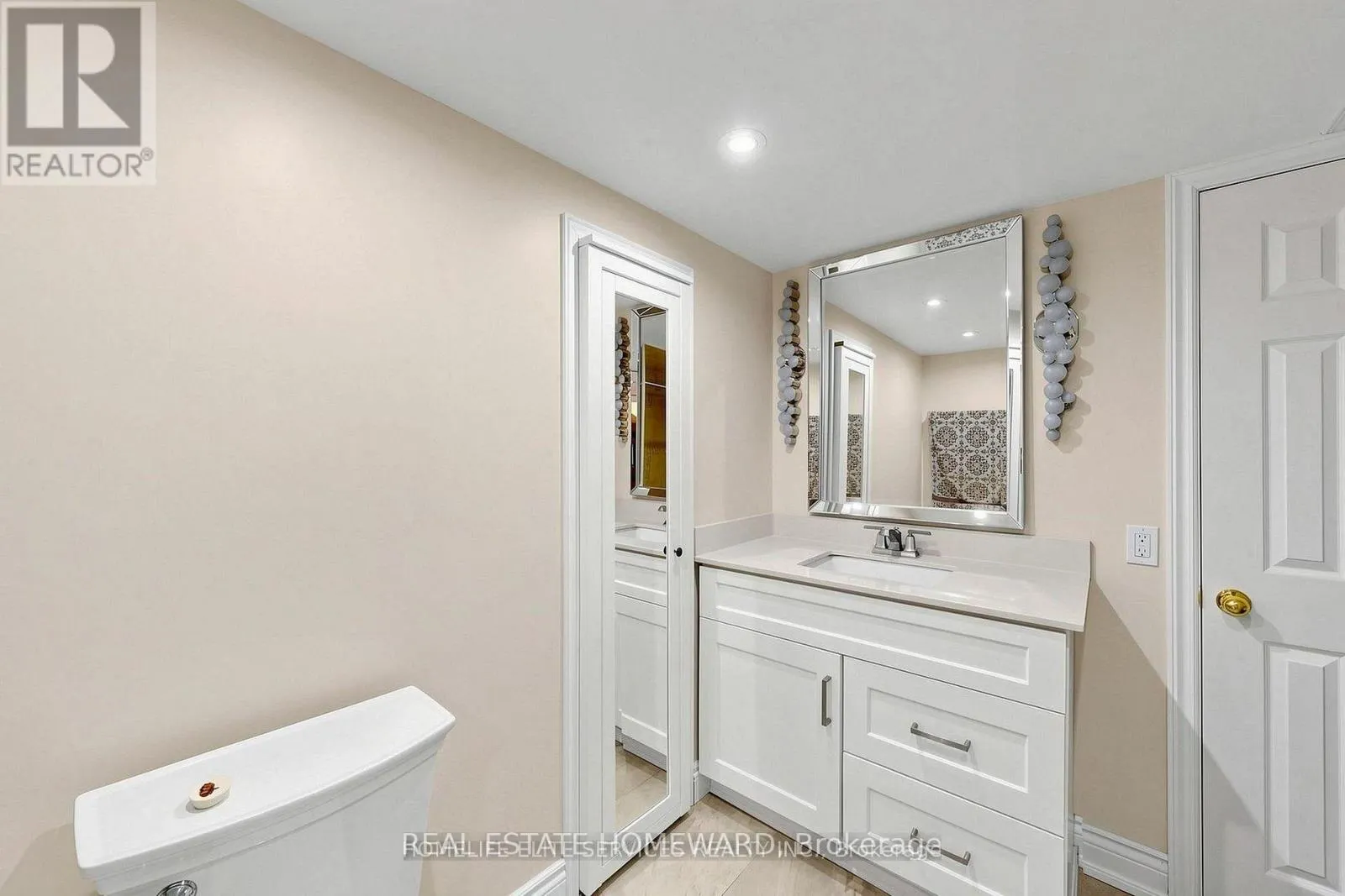LOWER - 48 FREY CRESCENT
