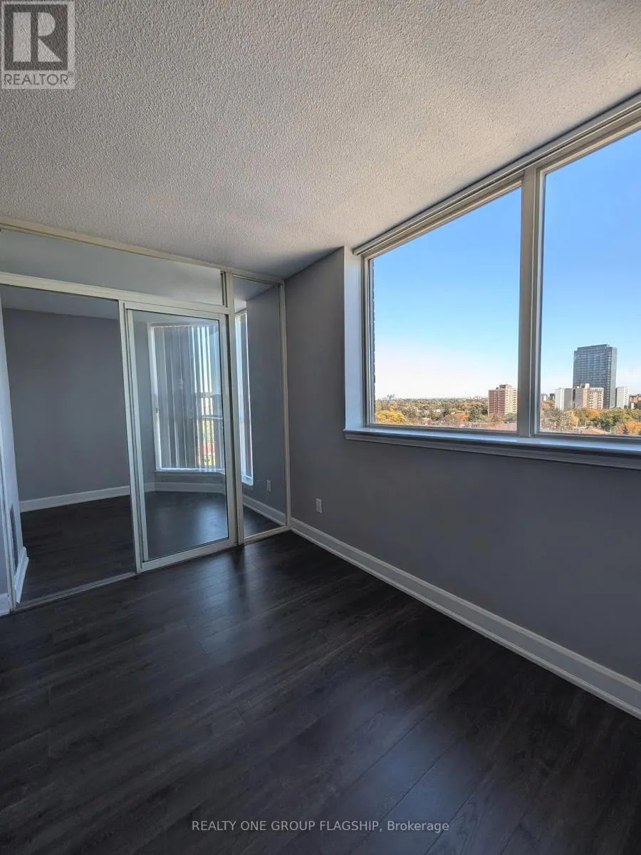 1010 - 2460 EGLINTON AVENUE E