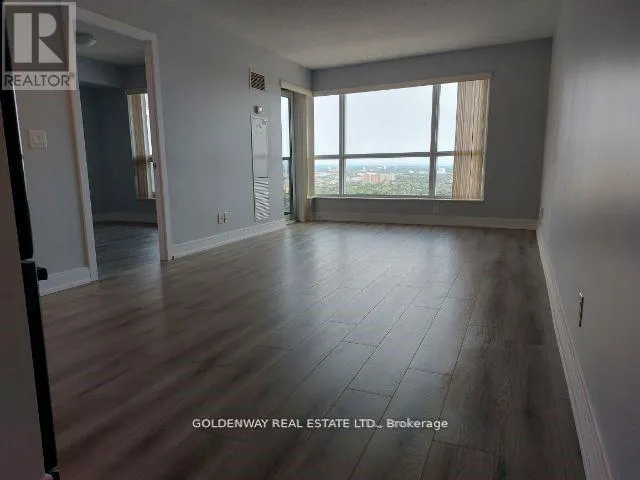 3801 - 125 VILLAGE GREEN SQUARE S