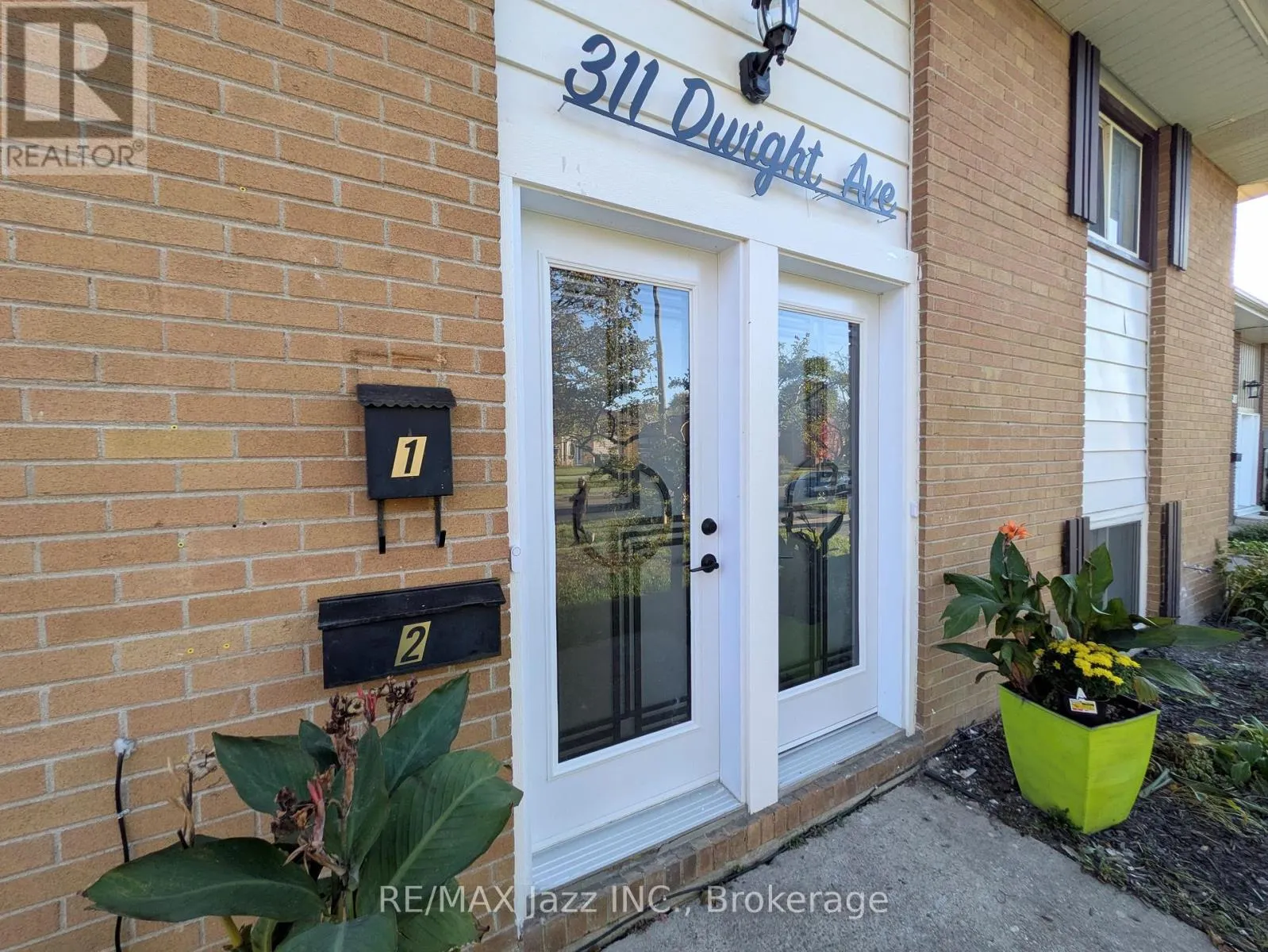 2 - 311 DWIGHT AVENUE #2