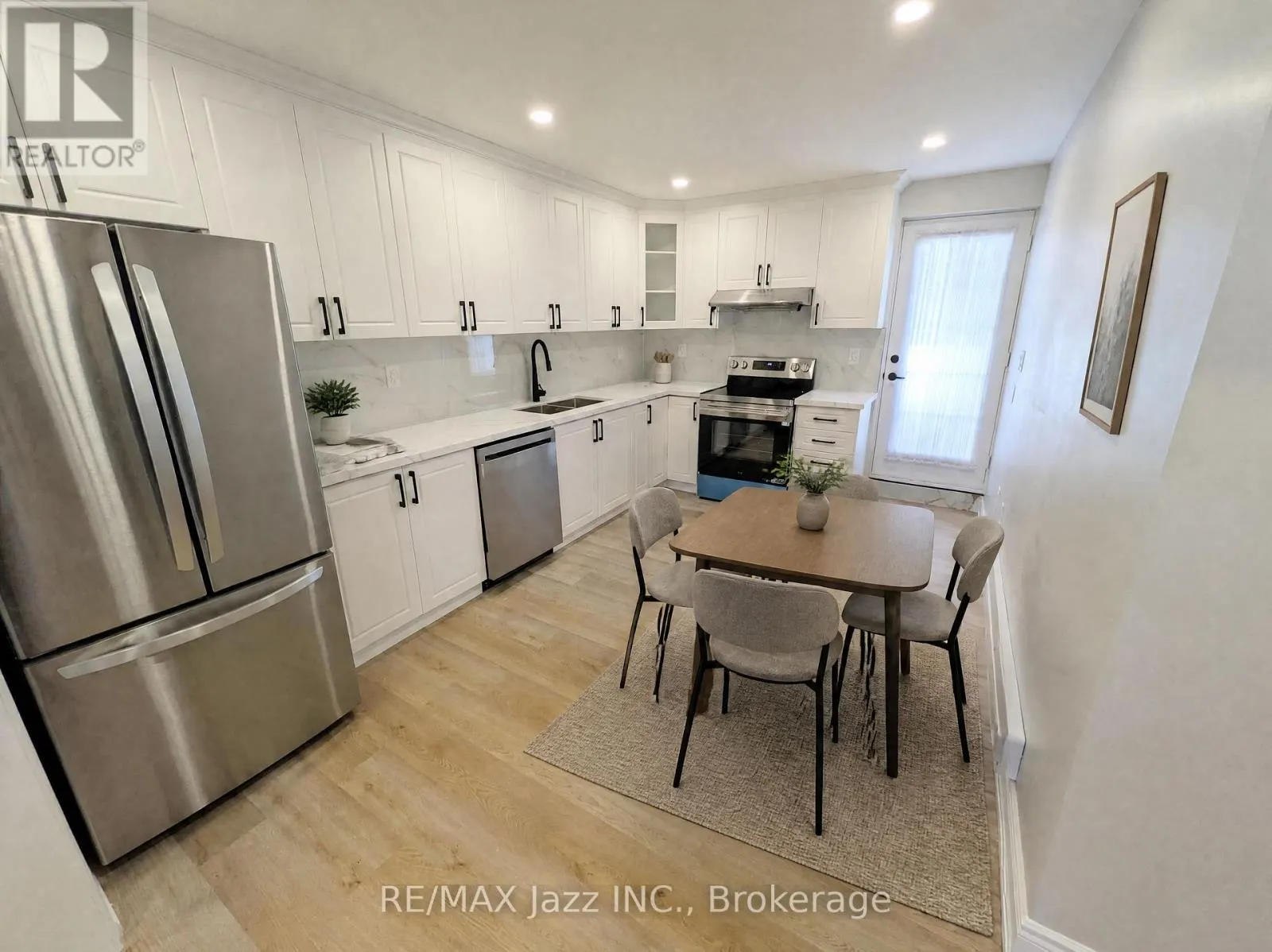 2 - 311 DWIGHT AVENUE #2