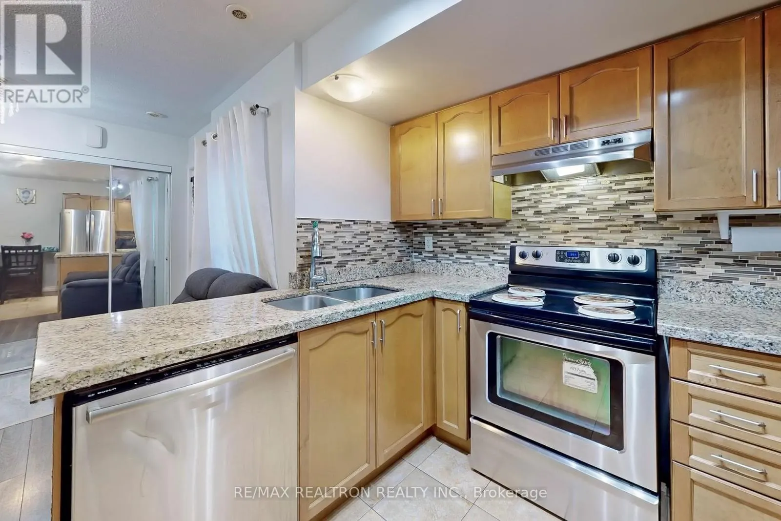 106 - 1795 MARKHAM ROAD