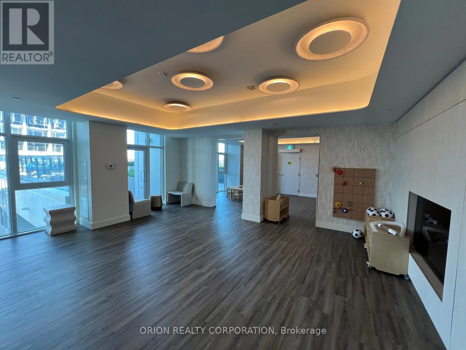 1807 - 1010 SANDY BEACH ROAD