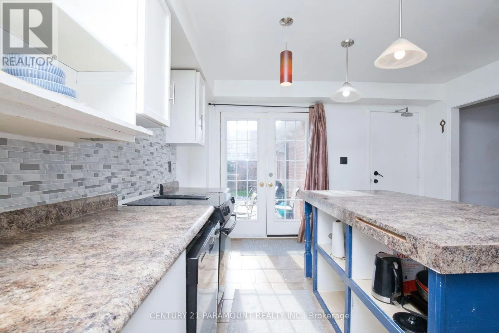 888 SPROULE CRESCENT