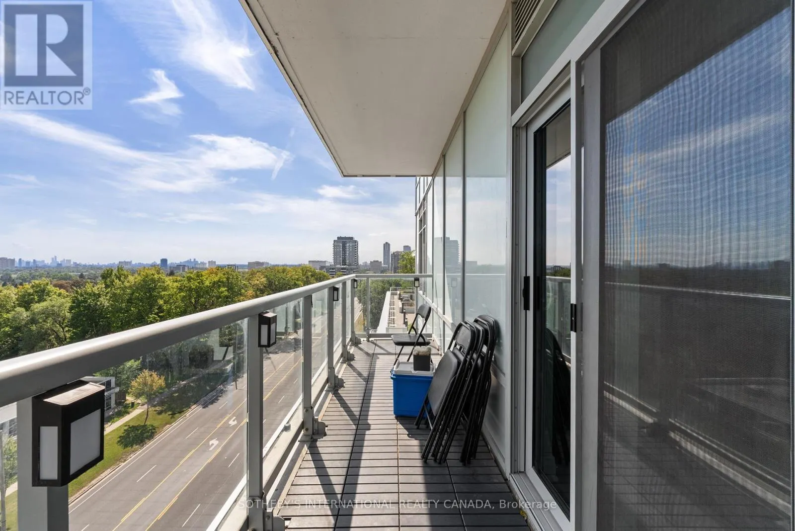 809 - 3220 SHEPPARD AVENUE E