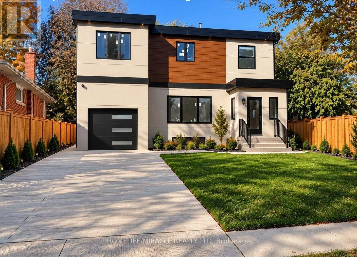 UPPER U3 - 22 ROSSANDER COURT