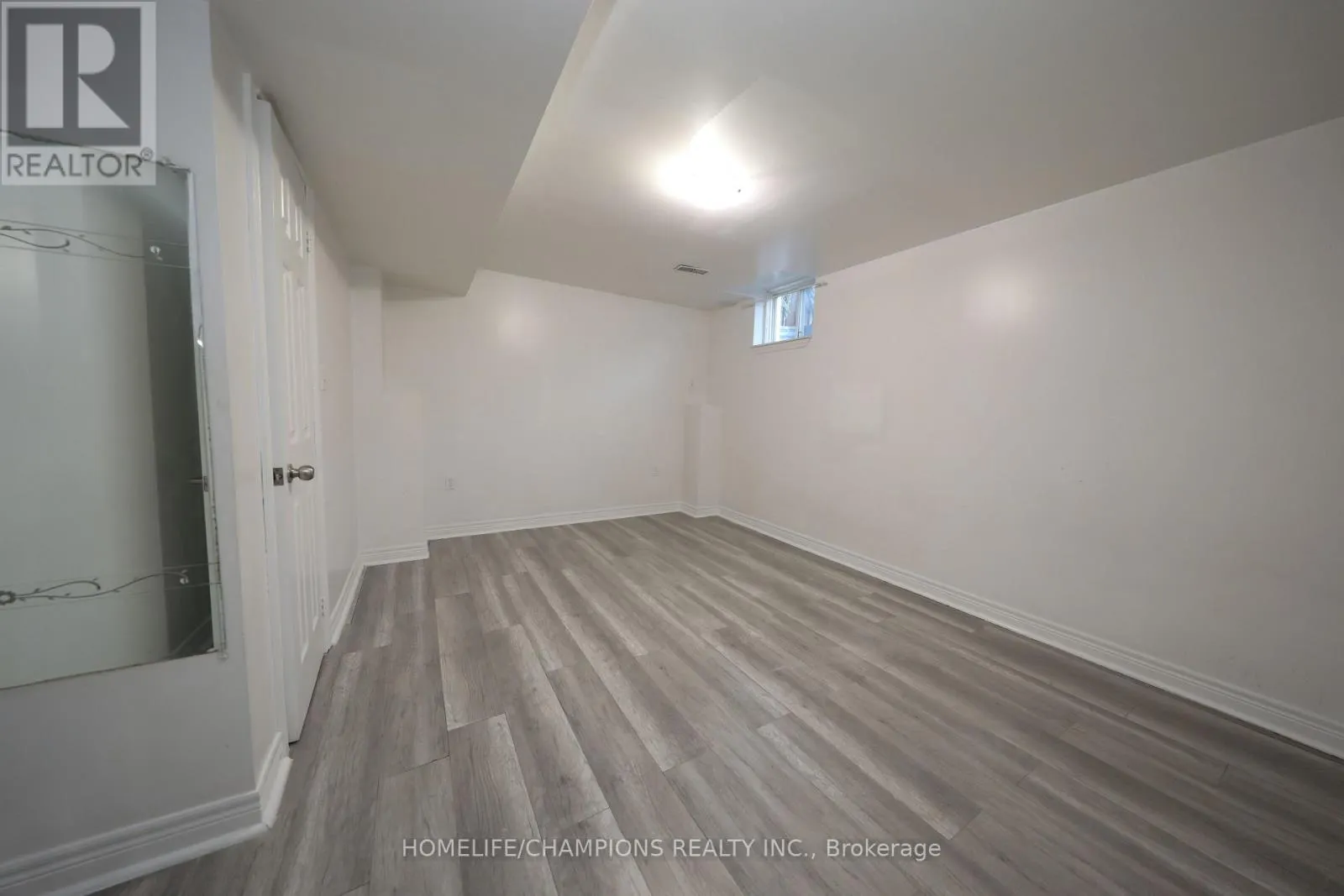 38 BOBOLINK AVENUE