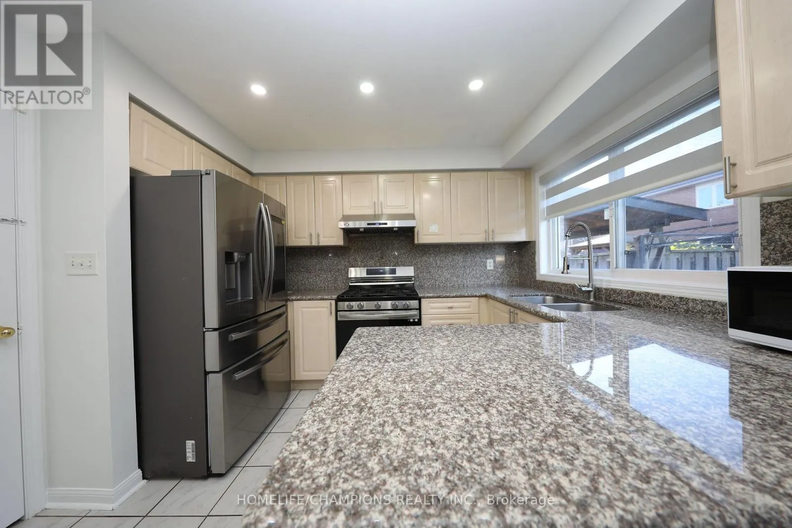 38 BOBOLINK AVENUE