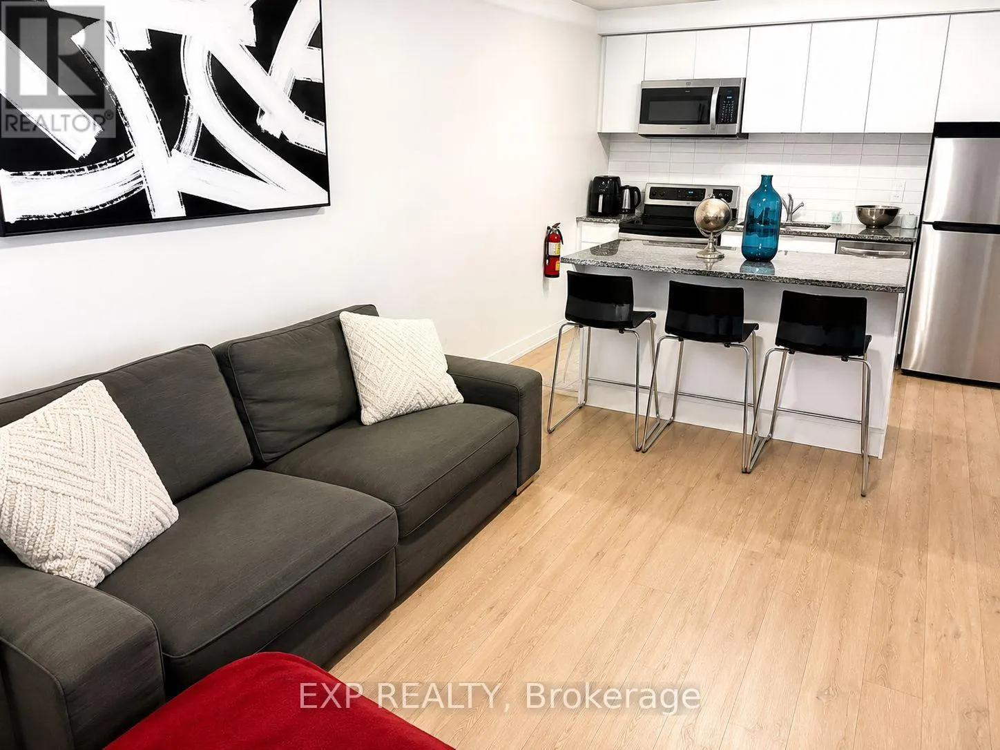 53 - 1740 SIMCOE STREET N