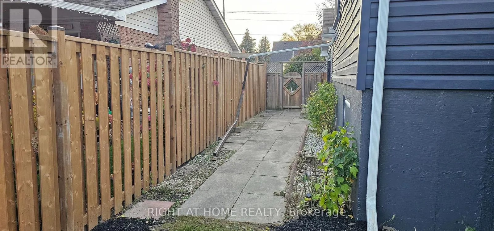47 SIMPSON AVENUE