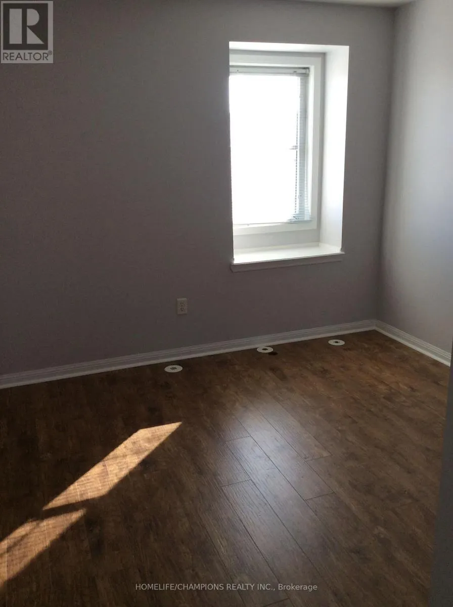 UNIT #2 - 32 ECOPARK GATE