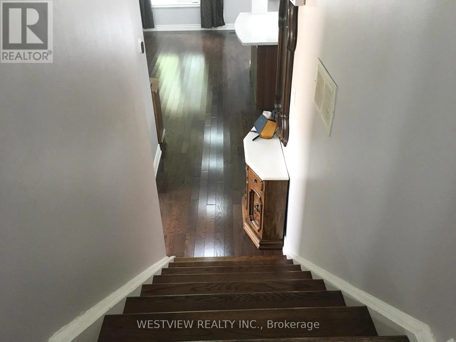 19 COXWORTH CRESCENT