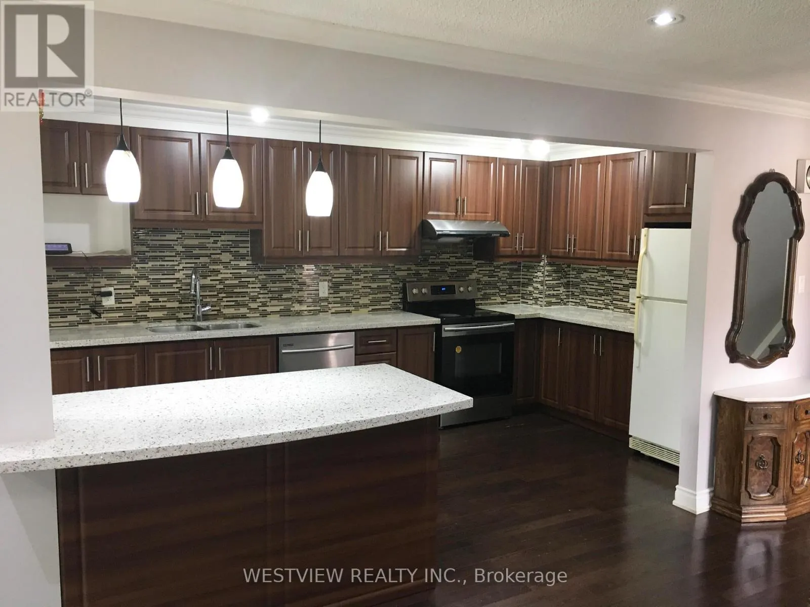 19 COXWORTH CRESCENT
