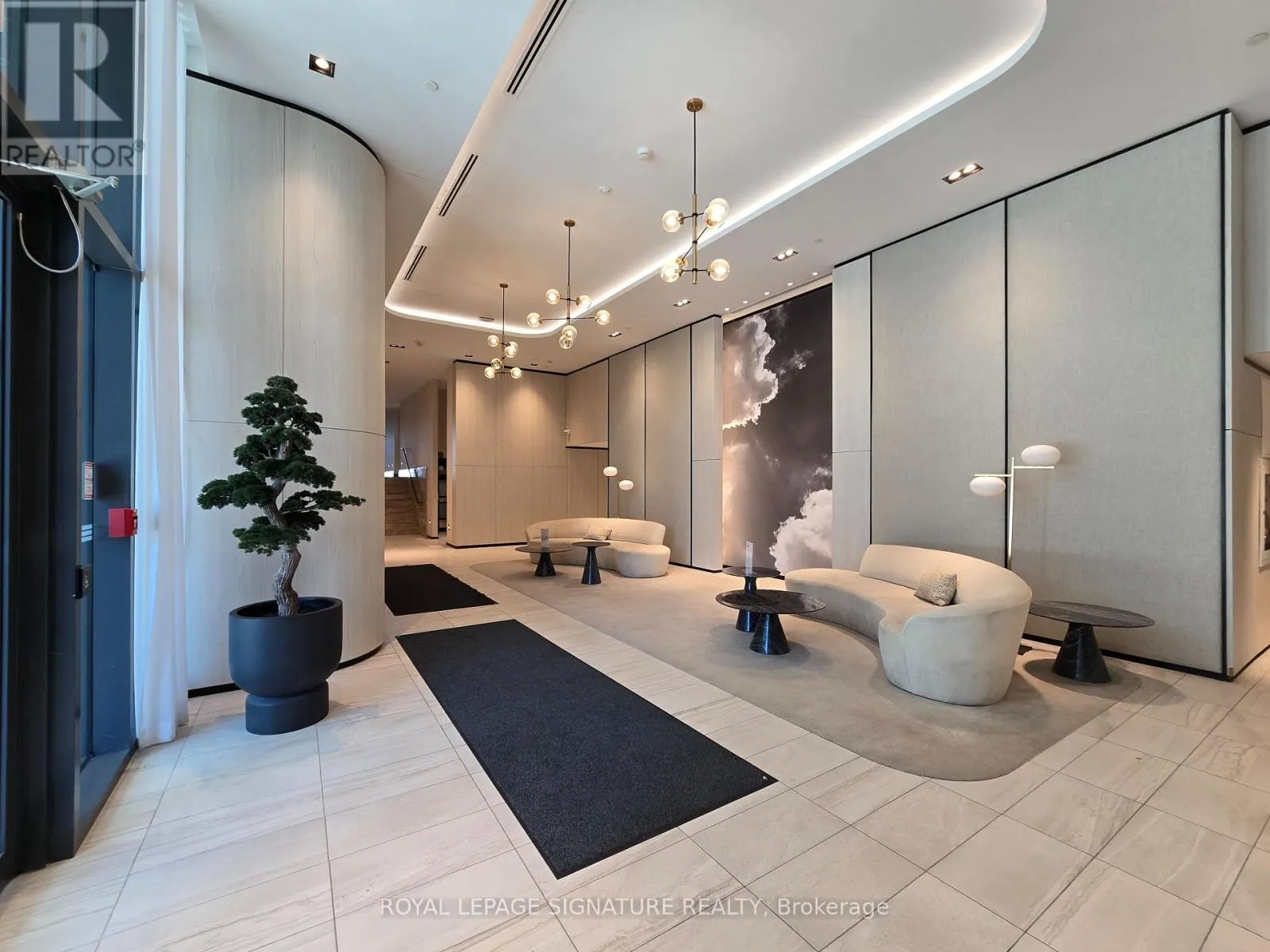 217 - 1455 CELEBRATION DRIVE