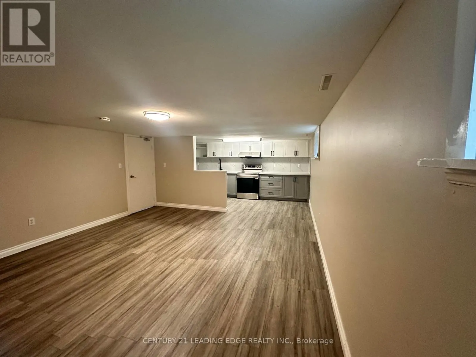 BSMT - 92 THICKSON ROAD N