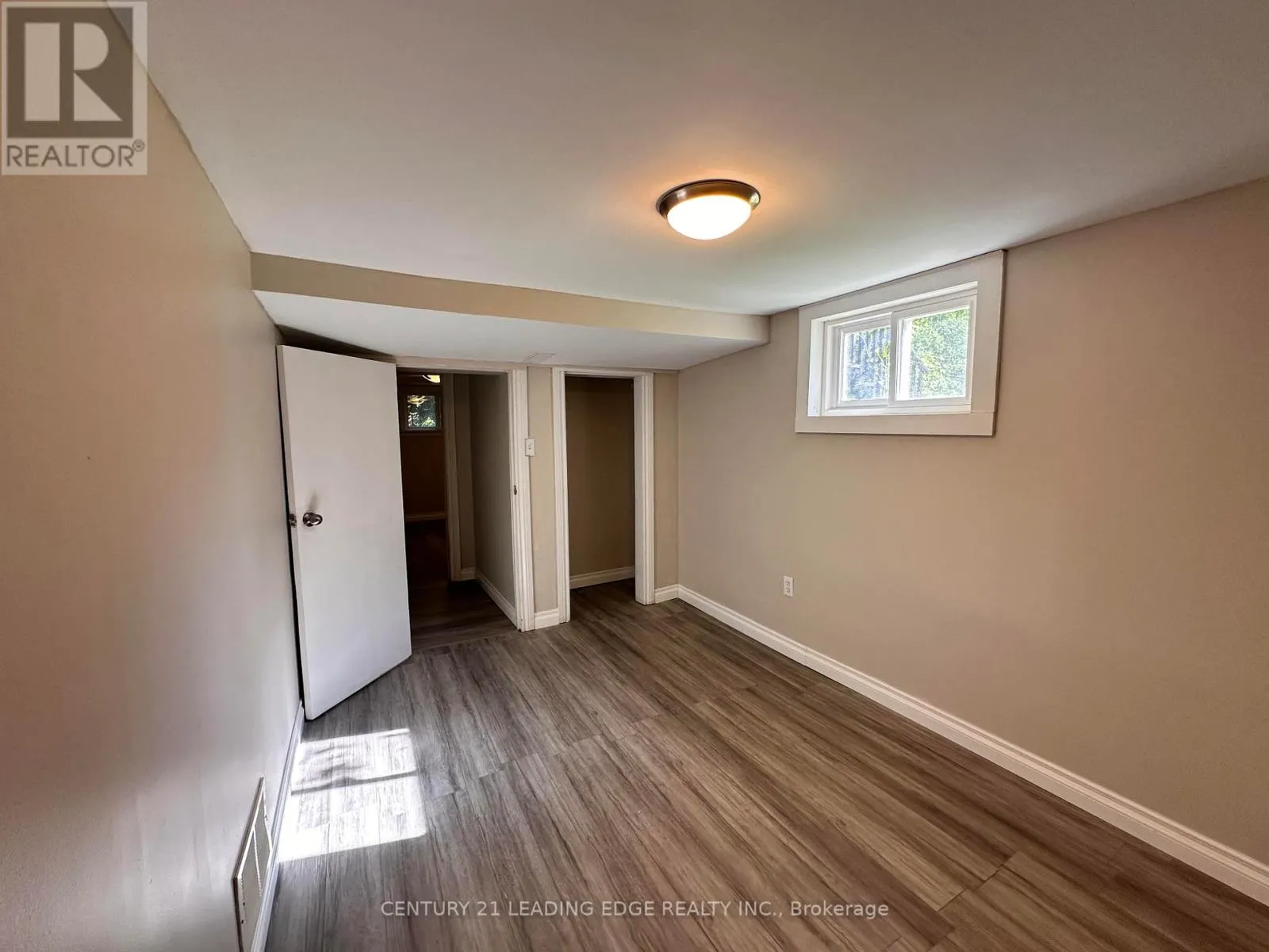 BSMT - 92 THICKSON ROAD N