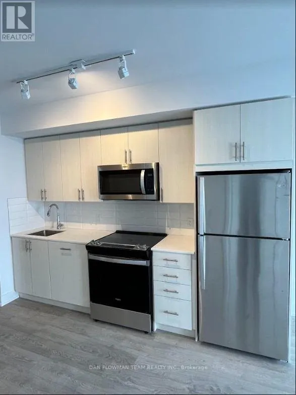 508 - 2550 SIMCOE STREET N