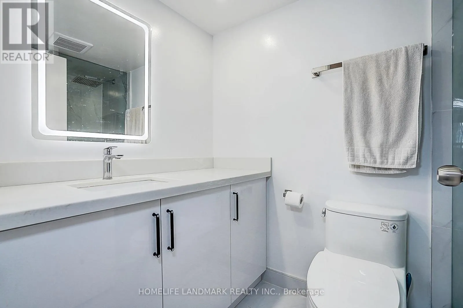 611 - 2365 KENNEDY ROAD
