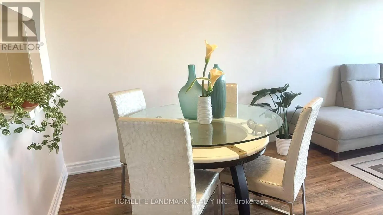 611 - 2365 KENNEDY ROAD