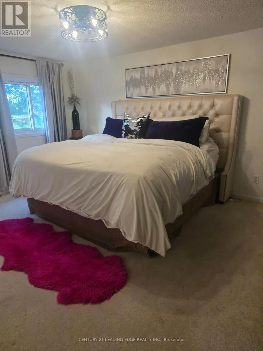 85 PANTER CRESCENT