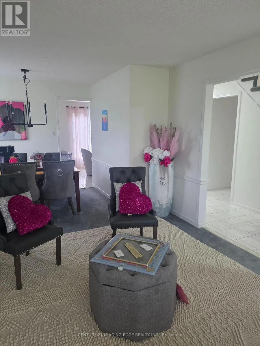 85 PANTER CRESCENT