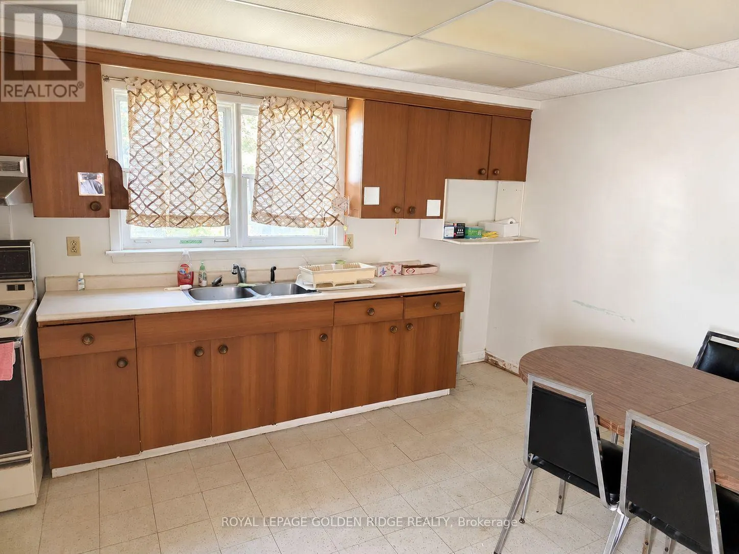 89 SPRUCE HILL ROAD