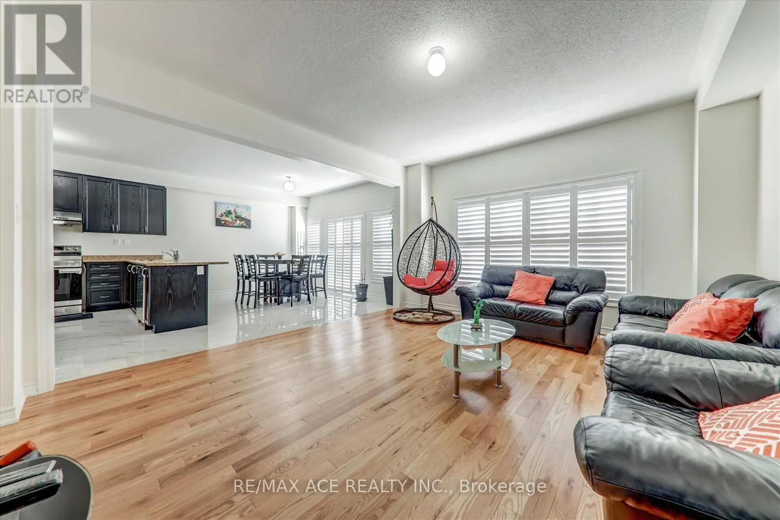 1152 SKYRIDGE BOULEVARD