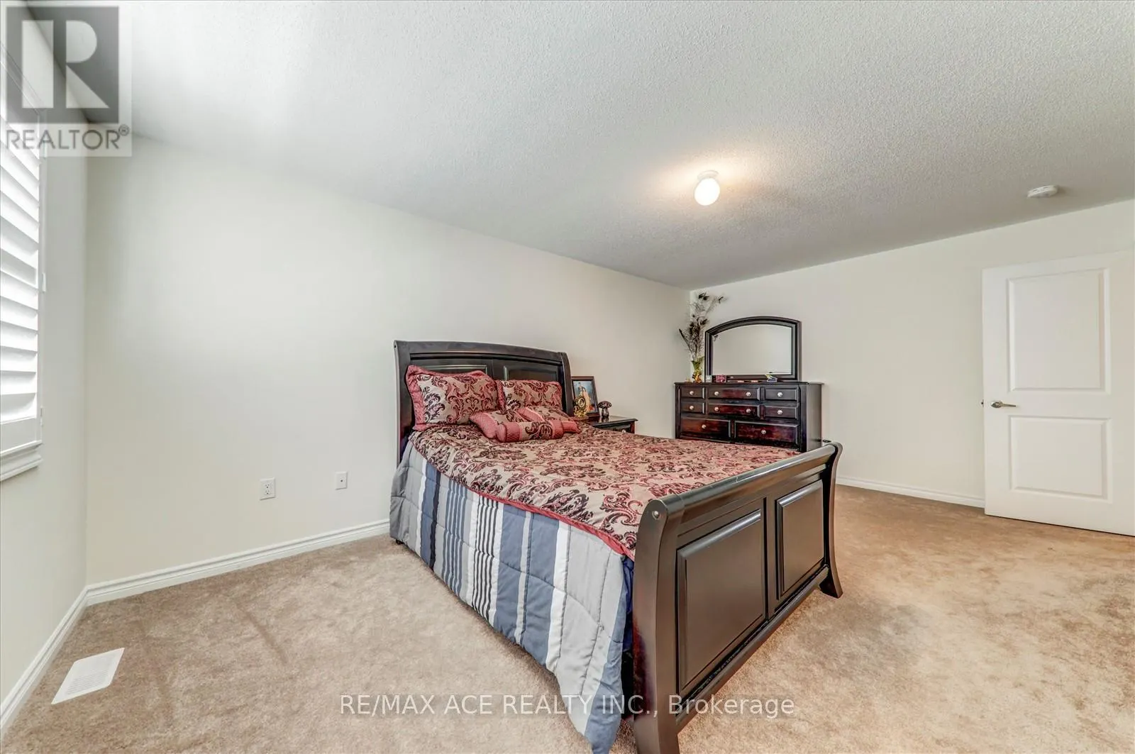 1152 SKYRIDGE BOULEVARD