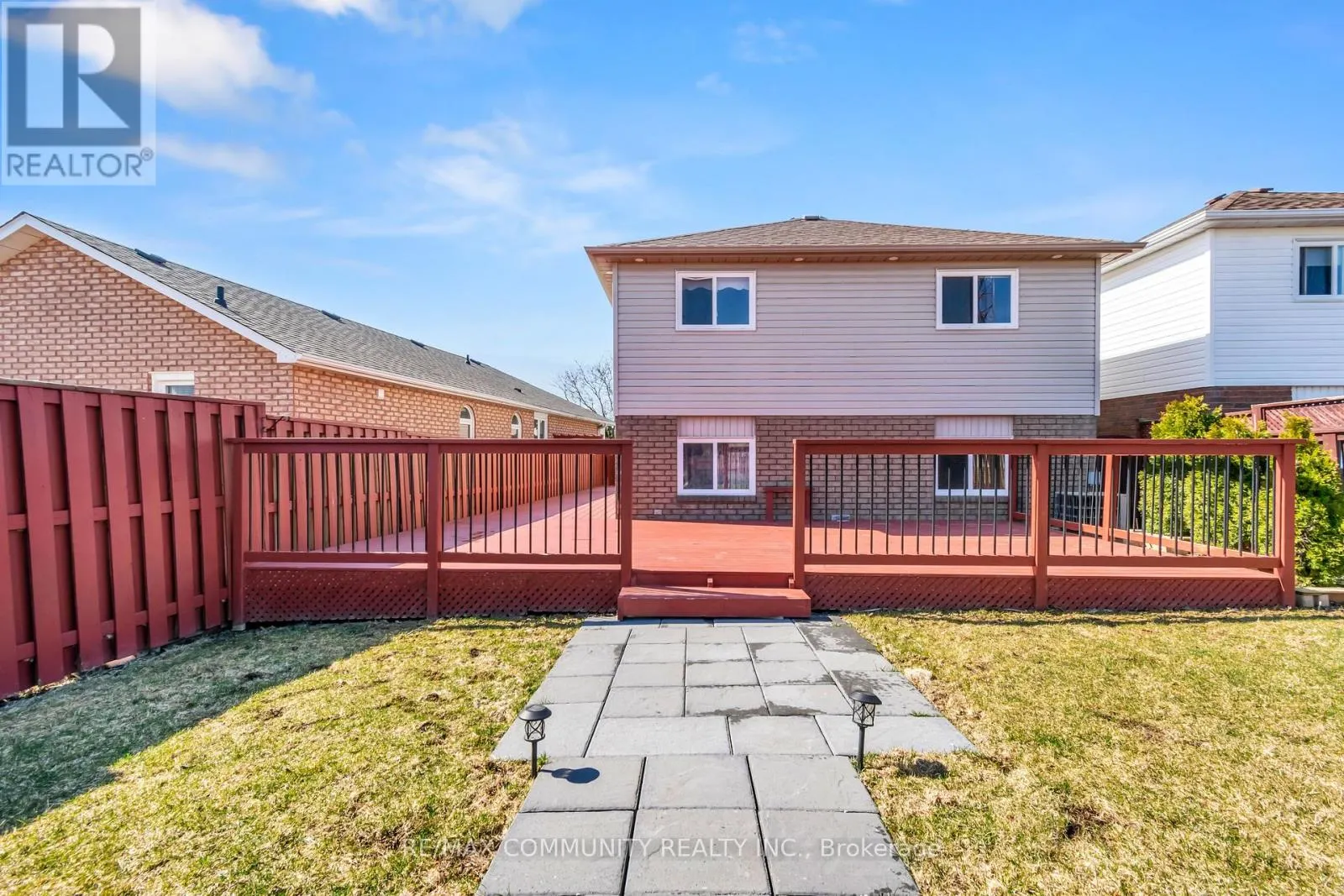 1376 TROWBRIDGE DRIVE