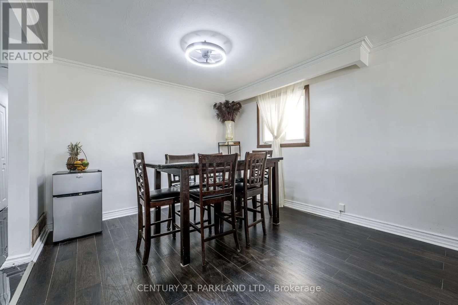22 GATESVIEW AVENUE