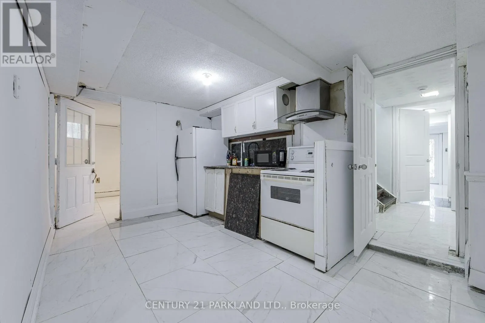 22 GATESVIEW AVENUE