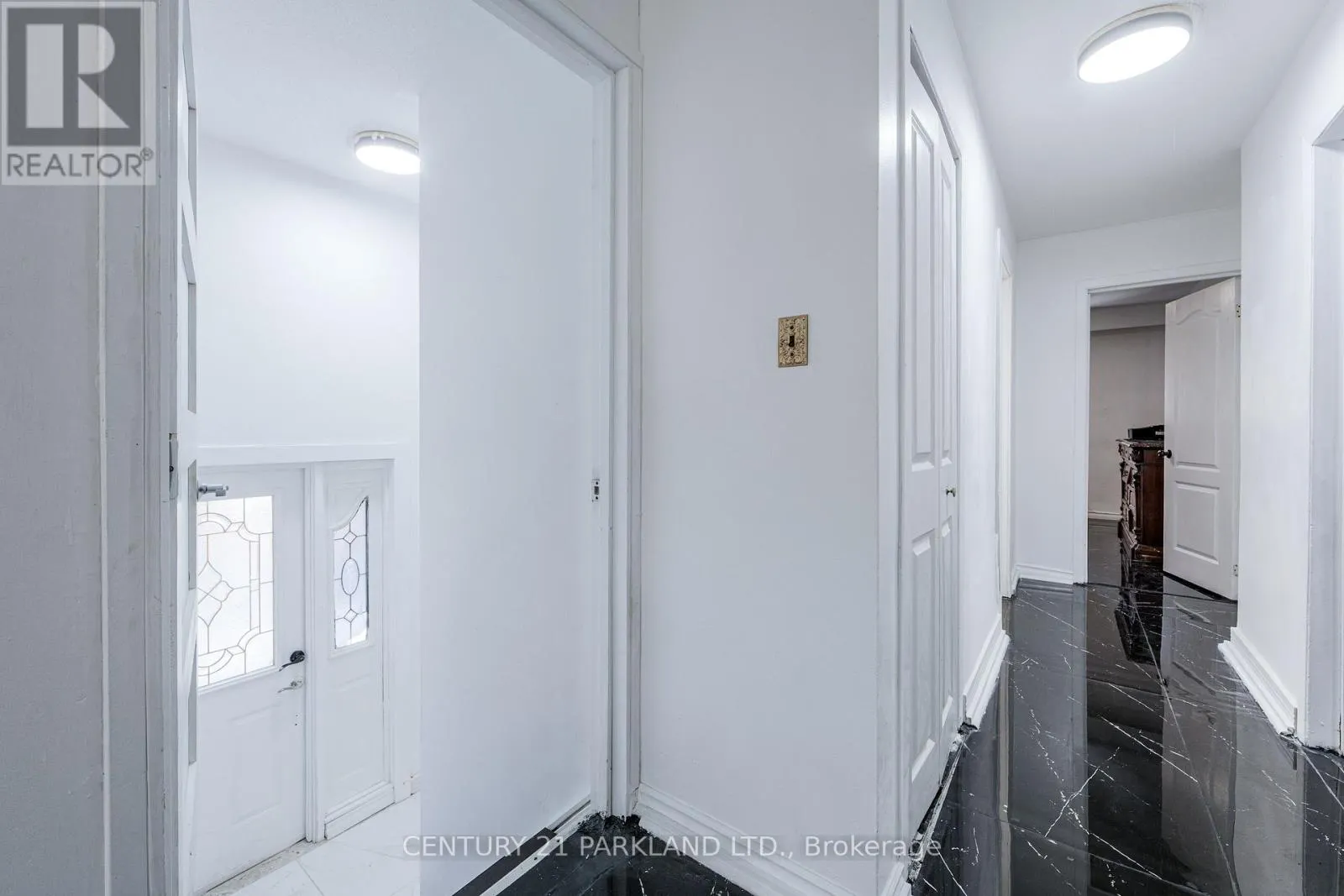 22 GATESVIEW AVENUE