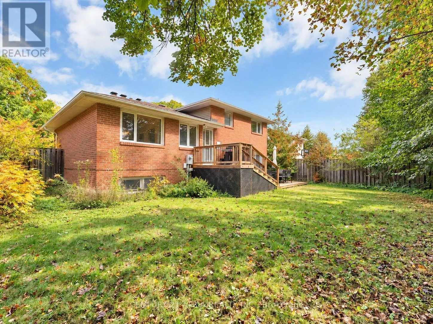 18 CASTLEDENE CRESCENT