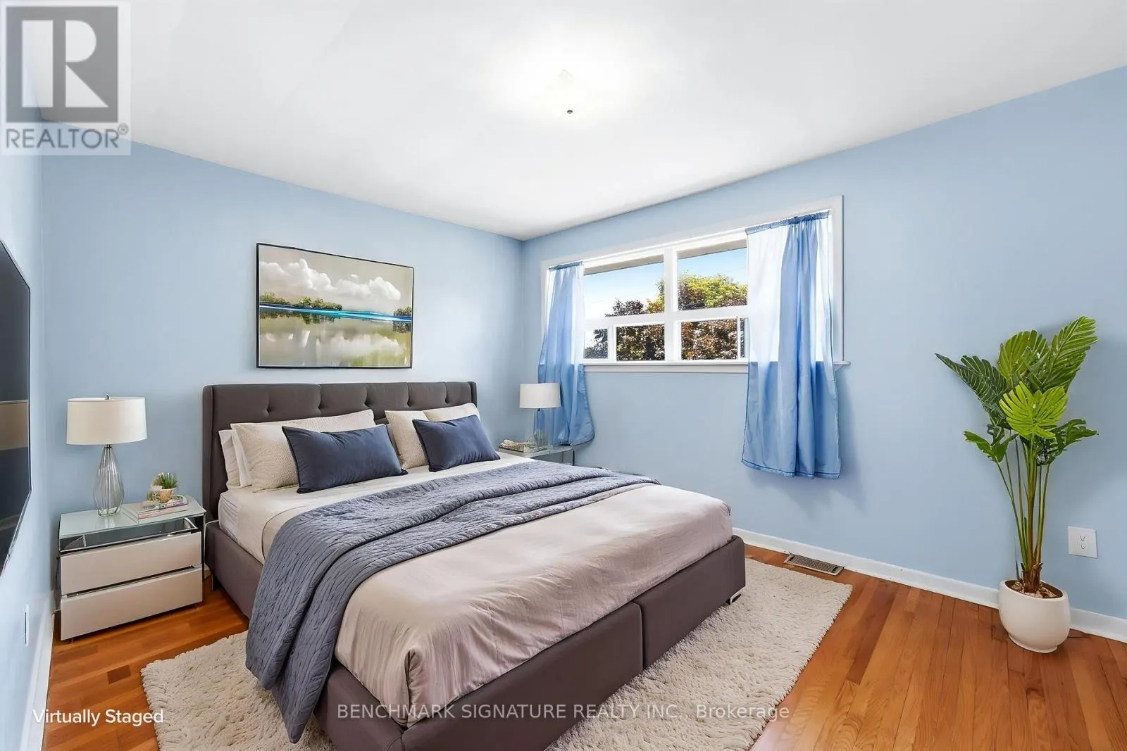 51 BAYBROOK CRESCENT