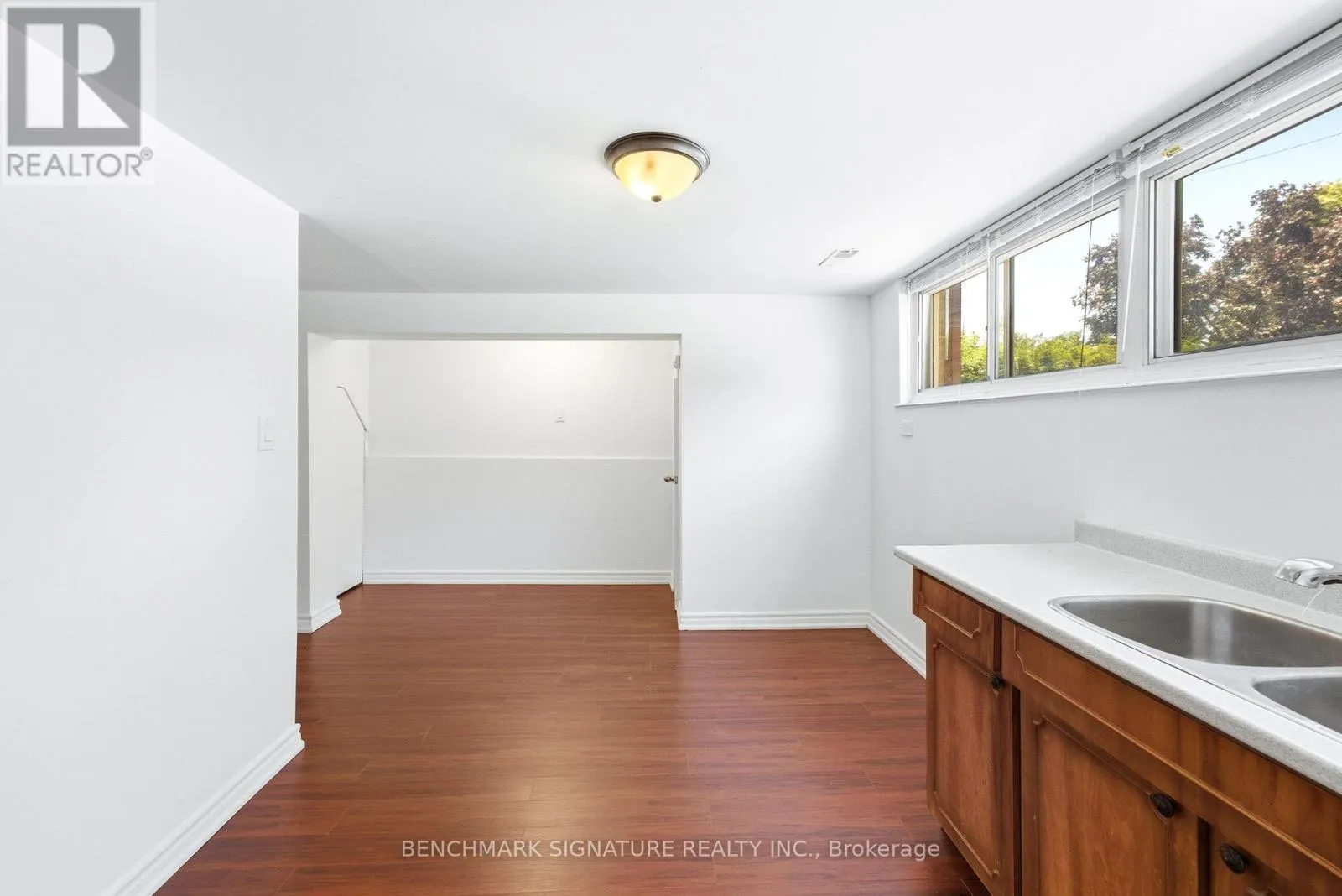 51 BAYBROOK CRESCENT