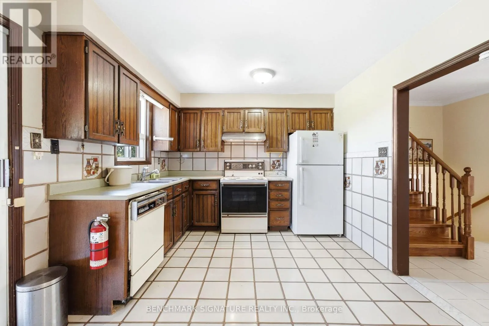 51 BAYBROOK CRESCENT
